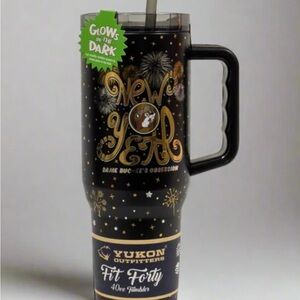 Buc-ees New Years Tumbler ✨💫